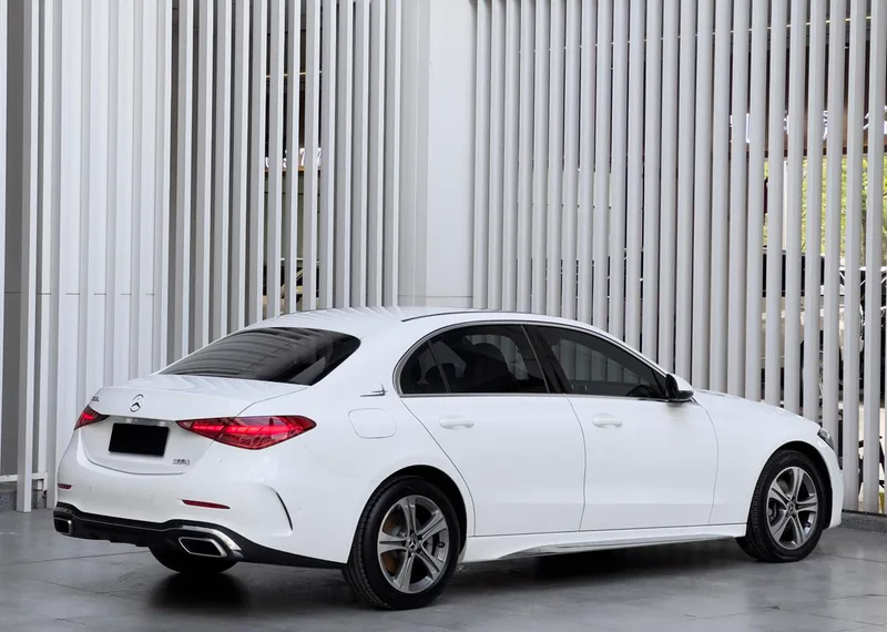 Mercedes-Benz C-Class 2022 C 200 L Sports version exterior photo 6 Mercedes-Benz C-Class 2022 C 200 L Sports version exterior photo 6