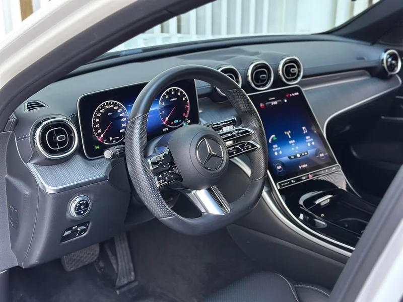 Mercedes-Benz C-Class 2022 C 200 L Sports version exterior photo 10 Mercedes-Benz C-Class 2022 C 200 L Sports version exterior photo 10