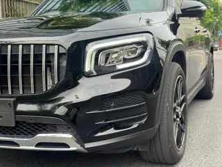 Mercedes-Benz GLB 2021 GLB 200 Estilo de moda exterior foto 7 Mercedes-Benz GLB 2021 GLB 200 Estilo de moda exterior foto 7