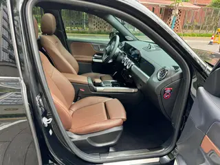 Mercedes-Benz GLB 2021 GLB 200 Estilo de moda interior foto 18 Mercedes-Benz GLB 2021 GLB 200 Estilo de moda interior foto 18