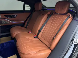 Mercedes-Benz S-Class 2023 S 450 L 4MATIC interior photo 10 Mercedes-Benz S-Class 2023 S 450 L 4MATIC interior photo 10