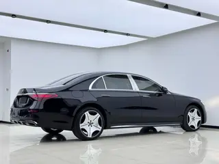 Mercedes-Benz S-Class 2023 S 450 L 4MATIC interior photo 13 Mercedes-Benz S-Class 2023 S 450 L 4MATIC interior photo 13