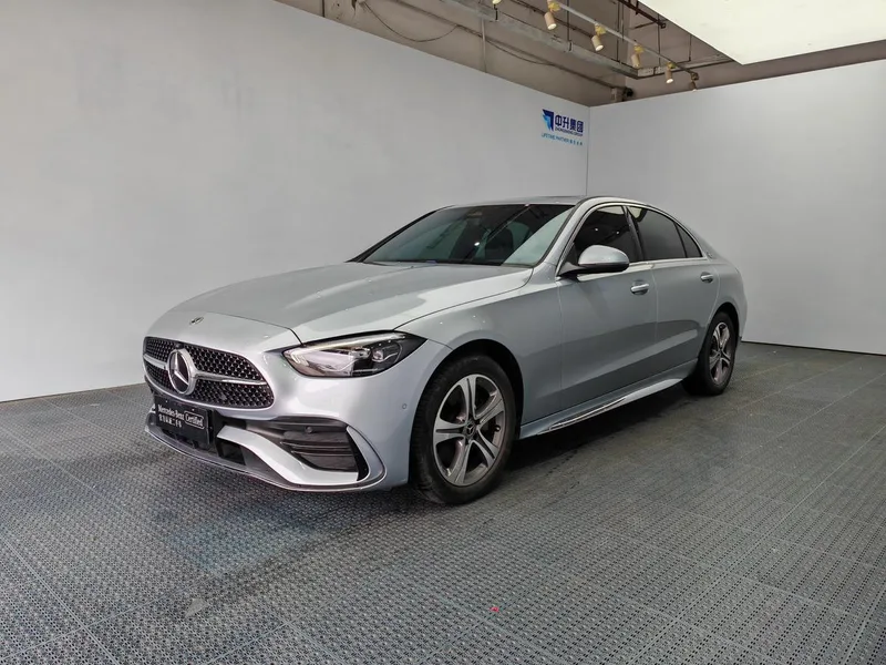Mercedes-Benz C-Class 2022 C 200 L Sports version exterior photo 1 Mercedes-Benz C-Class 2022 C 200 L Sports version exterior photo 1