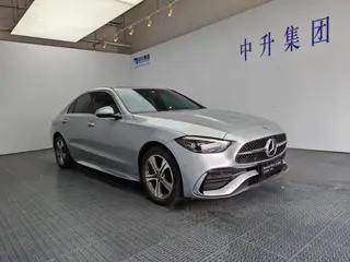 Mercedes-Benz C-Class 2022 C 200 L Sports version exterior photo 3 Mercedes-Benz C-Class 2022 C 200 L Sports version exterior photo 3