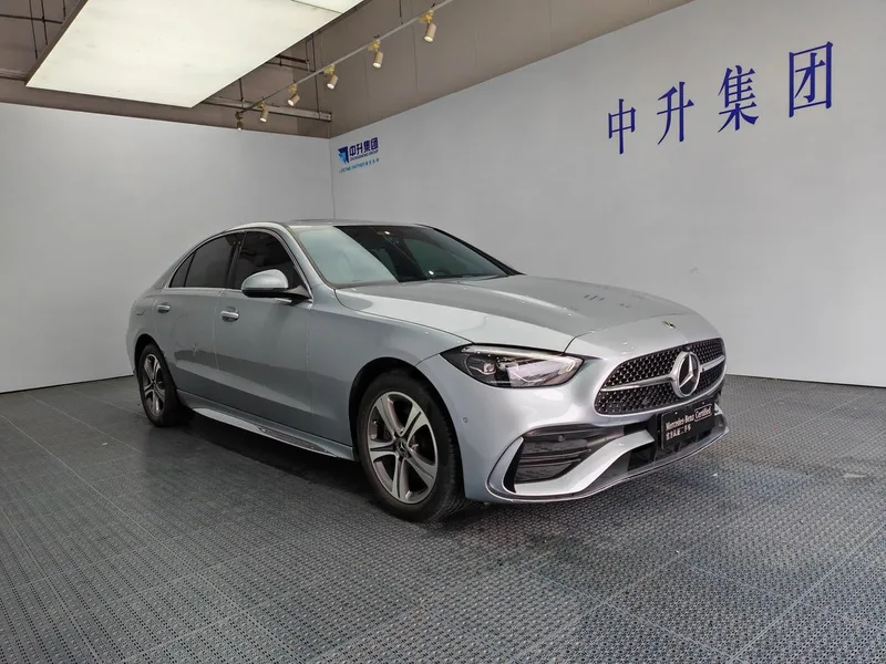 Mercedes-Benz C-Class 2022 C 200 L Sports version exterior photo 3 Mercedes-Benz C-Class 2022 C 200 L Sports version exterior photo 3
