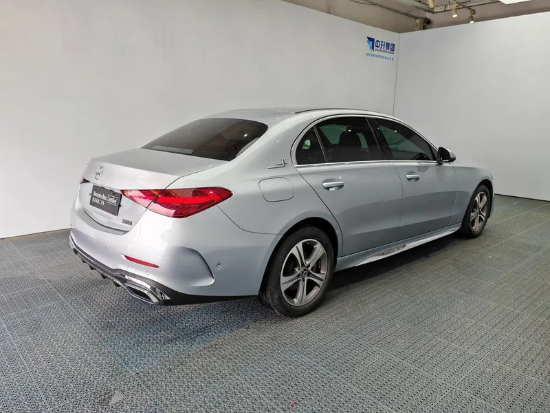 Mercedes-Benz C-Class 2022 C 200 L Sports version exterior photo 6 Mercedes-Benz C-Class 2022 C 200 L Sports version exterior photo 6