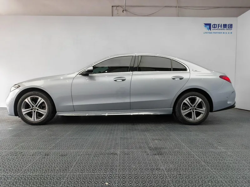 Mercedes-Benz C-Class 2022 C 200 L Sports version exterior photo 7 Mercedes-Benz C-Class 2022 C 200 L Sports version exterior photo 7