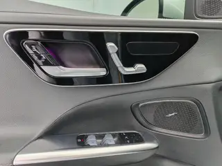 Mercedes-Benz C-Class 2022 C 200 L Sports version interior photo 17 Mercedes-Benz C-Class 2022 C 200 L Sports version interior photo 17