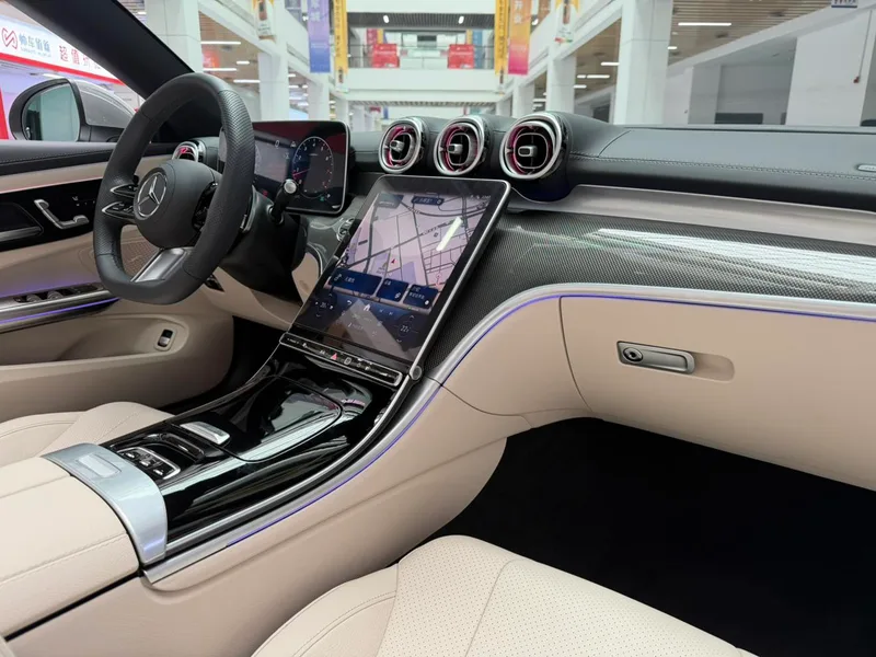 Mercedes-Benz CLE 2026 CLE 260 Convertible Coupe interior photo 16