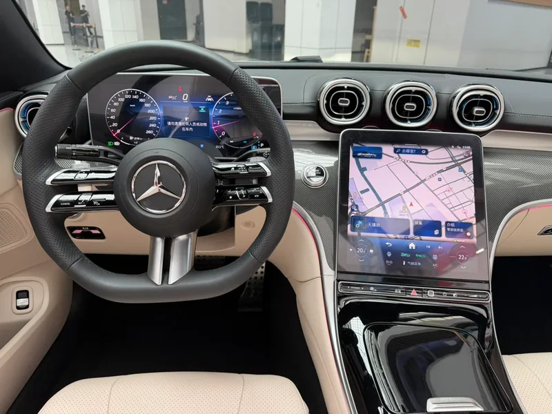 Mercedes-Benz CLE 2026 CLE 260 Convertible Coupe interior photo 19