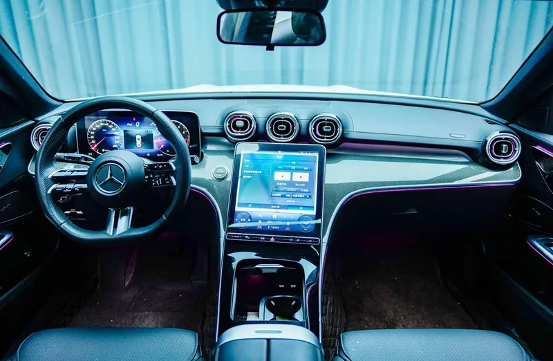 Mercedes-Benz C-Class 2023 C 260 L Спортивная версия экстерьер фото 5