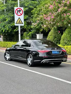 Mercedes-Benz Mercedes-Maybach S-Class 2023 S 480 4MATIC exterior photo 4