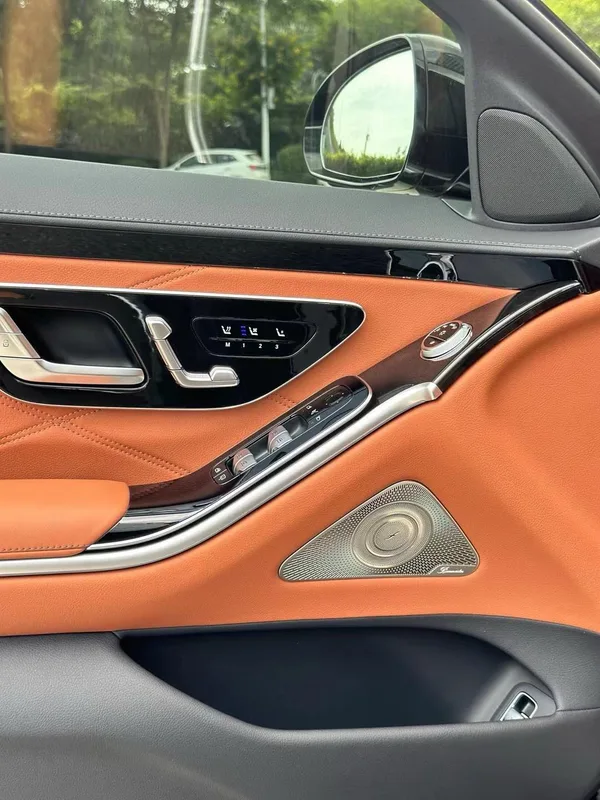 Mercedes-Benz Mercedes-Maybach S-Class 2023 S 480 4MATIC interior photo 9