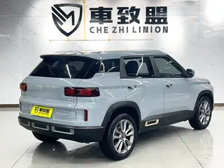 Geely ICON 2020 1.5TD DCT i9 exterior foto 4 Geely ICON 2020 1.5TD DCT i9 exterior foto 4