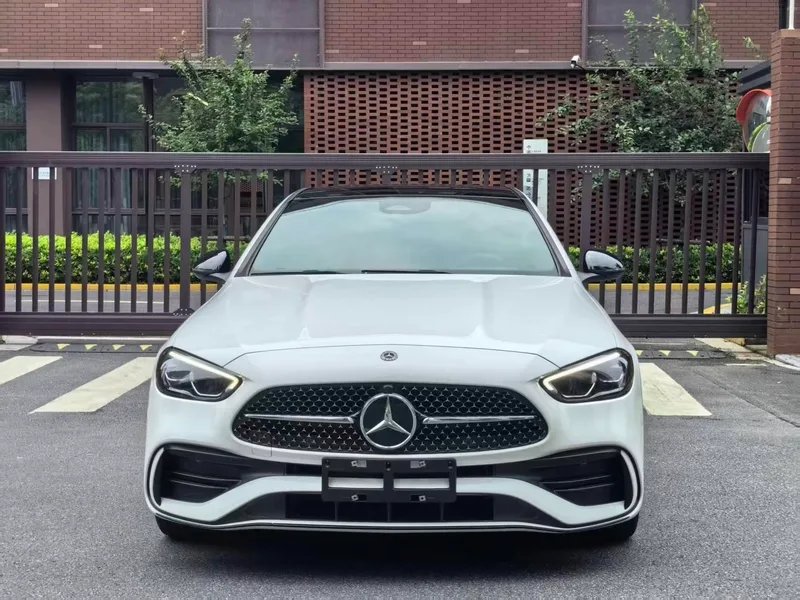 Mercedes-Benz C-Class 2022 C 260 L Version sportive de la nuit Hao extérieur photo 3