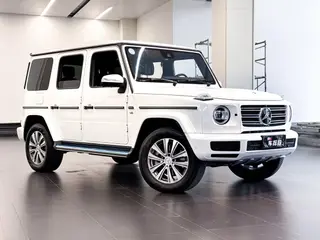 Mercedes-Benz G-Class 2024 G 500 extérieur photo 3