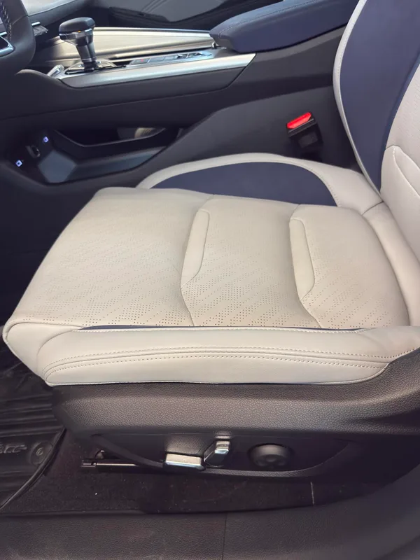 Geely Preface 2023 2.0T Acabado premium interior foto 11 Geely Preface 2023 2.0T Acabado premium interior foto 11