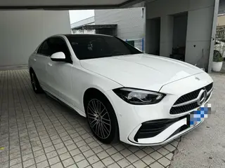 Mercedes-Benz C-Class 2025 C 260 L Sports version exterior photo 3
