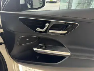 Mercedes-Benz C-Class 2025 C 260 L Sports version interior photo 13