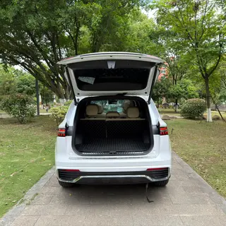 Geely Monjaro 2025 2.0TD Высокая работа автоматически с двумя приводами интерьер фото 12 Geely Monjaro 2025 2.0TD Высокая работа автоматически с двумя приводами интерьер фото 12