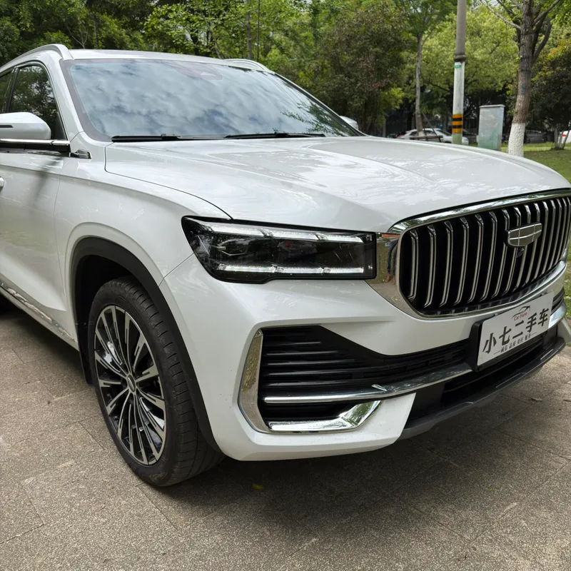 Geely Monjaro 2025 2.0TD Высокая работа автоматически с двумя приводами интерьер фото 16 Geely Monjaro 2025 2.0TD Высокая работа автоматически с двумя приводами интерьер фото 16