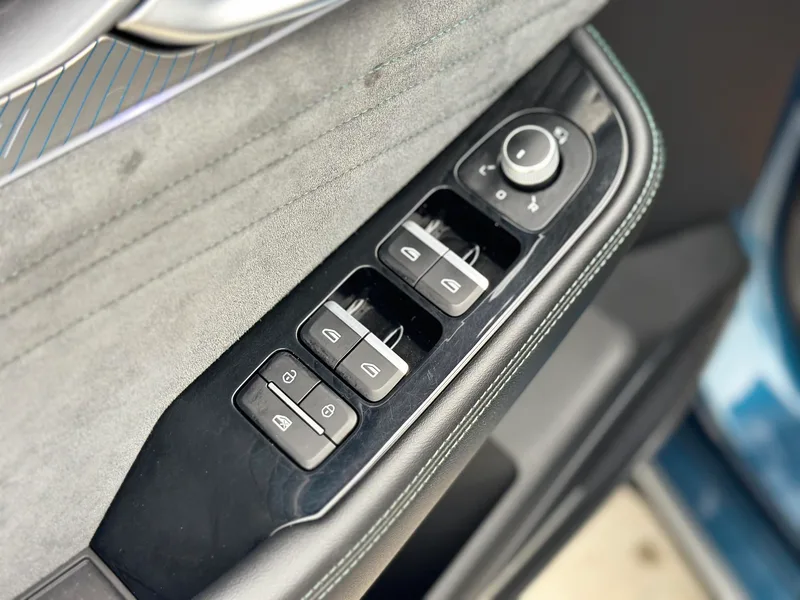 Geely Preface 2023 2.0T Solo esta versión verde exterior foto 7