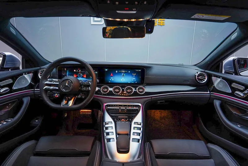 Mercedes-Benz AMG GT 2025 AMG GT 50 Voiture de sport à quatre portes édition spéciale chinoise extérieur photo 10 Mercedes-Benz AMG GT 2025 AMG GT 50 Voiture de sport à quatre portes édition spéciale chinoise extérieur photo 10
