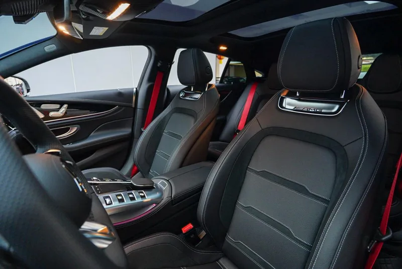 Mercedes-Benz AMG GT 2025 AMG GT 50 Voiture de sport à quatre portes édition spéciale chinoise intérieur photo 14 Mercedes-Benz AMG GT 2025 AMG GT 50 Voiture de sport à quatre portes édition spéciale chinoise intérieur photo 14