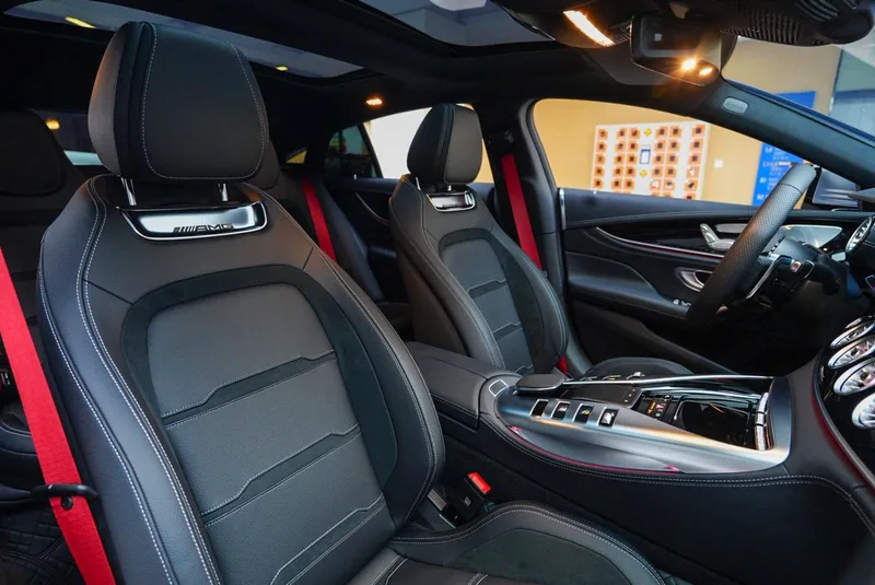 Mercedes-Benz AMG GT 2025 AMG GT 50 Voiture de sport à quatre portes édition spéciale chinoise intérieur photo 15 Mercedes-Benz AMG GT 2025 AMG GT 50 Voiture de sport à quatre portes édition spéciale chinoise intérieur photo 15