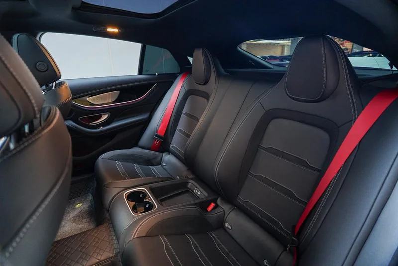 Mercedes-Benz AMG GT 2025 AMG GT 50 Voiture de sport à quatre portes édition spéciale chinoise intérieur photo 16 Mercedes-Benz AMG GT 2025 AMG GT 50 Voiture de sport à quatre portes édition spéciale chinoise intérieur photo 16