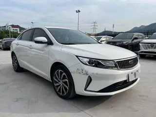 Geely Emgrand GL 2021 UP 1.4T CVT Tipo de collar exterior foto 3 Geely Emgrand GL 2021 UP 1.4T CVT Tipo de collar exterior foto 3