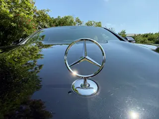Mercedes-Benz E-Class 2021 E 300 L Luxury type Passenger car interior photo 14