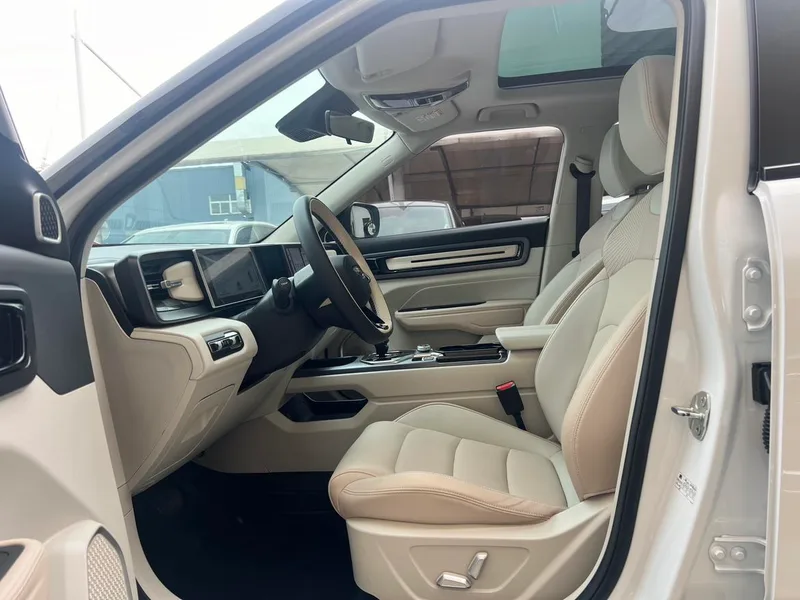 Geely ICON 2023 1.5TD Chocolate alcohol version exterior photo 5 Geely ICON 2023 1.5TD Chocolate alcohol version exterior photo 5