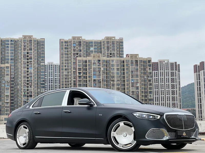 Mercedes-Benz Mercedes-Maybach S-Class 2022 S 680 4MATIC Première version ingénieuse extérieur photo 3 Mercedes-Benz Mercedes-Maybach S-Class 2022 S 680 4MATIC Première version ingénieuse extérieur photo 3