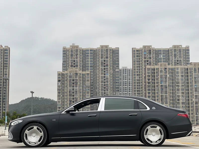 Mercedes-Benz Mercedes-Maybach S-Class 2022 S 680 4MATIC Première version ingénieuse intérieur photo 12 Mercedes-Benz Mercedes-Maybach S-Class 2022 S 680 4MATIC Première version ingénieuse intérieur photo 12