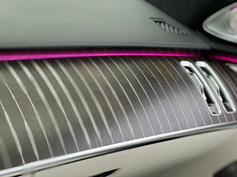 Mercedes-Benz Mercedes-Maybach S-Class 2022 S 680 4MATIC Première version ingénieuse intérieur photo 20 Mercedes-Benz Mercedes-Maybach S-Class 2022 S 680 4MATIC Première version ingénieuse intérieur photo 20
