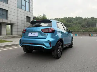 Geely Vision X3 2021 PRO 1.5L CVT Acabado premium exterior foto 5 Geely Vision X3 2021 PRO 1.5L CVT Acabado premium exterior foto 5