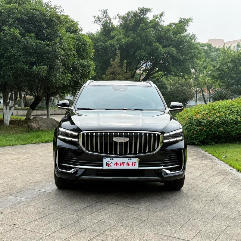 Geely Monjaro 2025 2.0TD Alta potencia automática de tracción en dos ruedas Oriental Yao Lanxing Edition exterior foto 2 Geely Monjaro 2025 2.0TD Alta potencia automática de tracción en dos ruedas Oriental Yao Lanxing Edition exterior foto 2