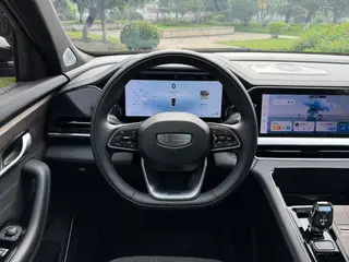 Geely Monjaro 2025 2.0TD Alta potencia automática de tracción en dos ruedas Oriental Yao Lanxing Edition interior foto 20 Geely Monjaro 2025 2.0TD Alta potencia automática de tracción en dos ruedas Oriental Yao Lanxing Edition interior foto 20