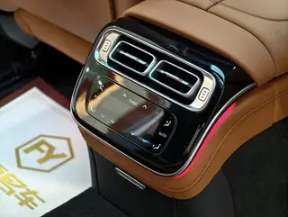 Mercedes-Benz S-Class 2023 S 500 L 4MATIC interior photo 19 Mercedes-Benz S-Class 2023 S 500 L 4MATIC interior photo 19