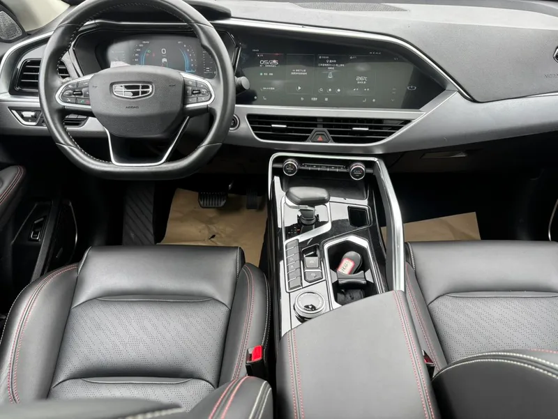 Geely Xingyue S 2021 2.0TD DCT Deux roues motrices pour la version éclair extérieur photo 6 Geely Xingyue S 2021 2.0TD DCT Deux roues motrices pour la version éclair extérieur photo 6
