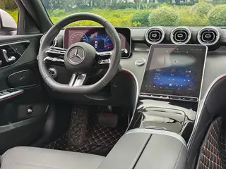 Mercedes-Benz C-Class 2023 Second change C 260 L Sports version interior photo 11 Mercedes-Benz C-Class 2023 Second change C 260 L Sports version interior photo 11