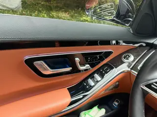 Mercedes-Benz S-Class 2022 Restyling S 450 L interior photo 12 Mercedes-Benz S-Class 2022 Restyling S 450 L interior photo 12