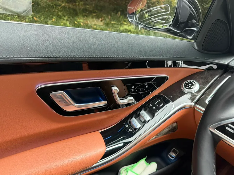Mercedes-Benz S-Class 2022 Restyling S 450 L interior photo 12 Mercedes-Benz S-Class 2022 Restyling S 450 L interior photo 12