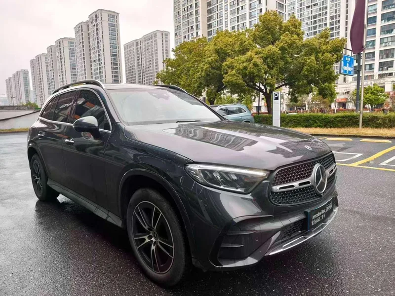 Mercedes-Benz GLC 2025 GLC 260 L 4MATIC Dynamic 5 seat exterior photo 3