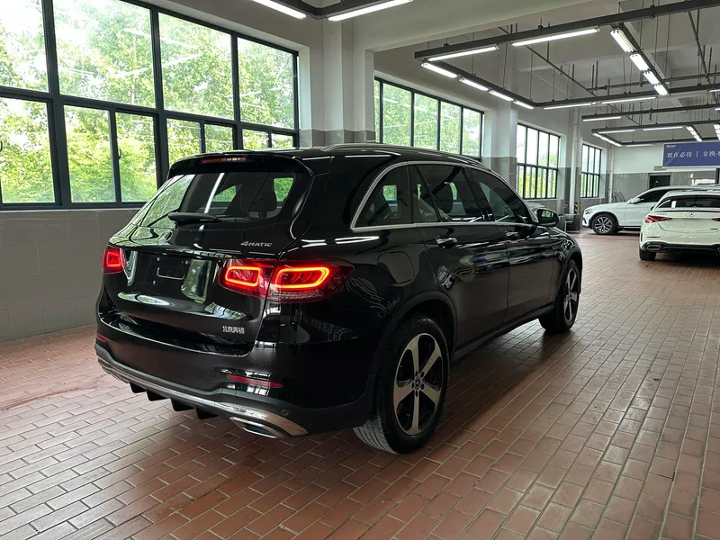 Mercedes-Benz GLC 2022 Three changes GLC 260 L 4MATIC Dynamic exterior photo 9