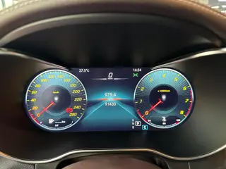 Mercedes-Benz GLC 2022 Three changes GLC 260 L 4MATIC Dynamic interior photo 12