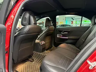 Mercedes-Benz C-Class 2022 C 260 L Хао Ночная спортивная версия интерьер фото 9