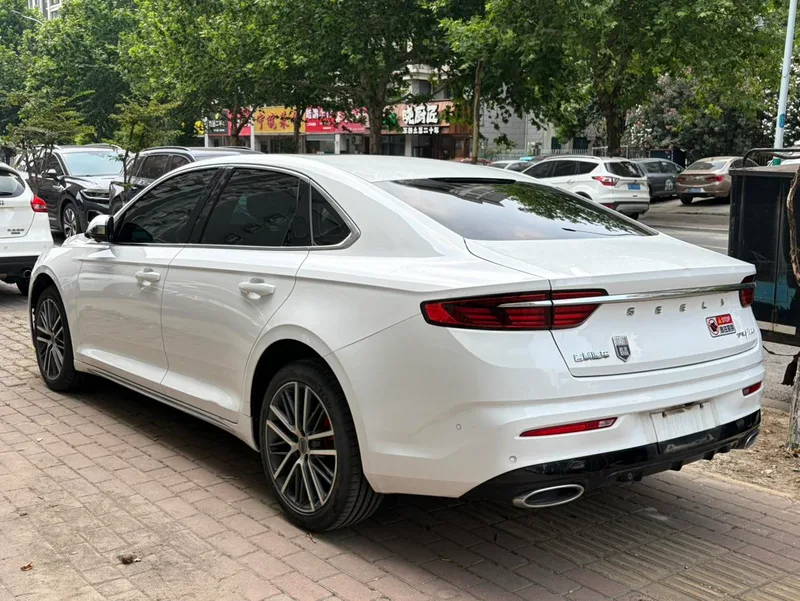 Geely Preface 2021 2.0T Acabado premium exterior foto 4 Geely Preface 2021 2.0T Acabado premium exterior foto 4