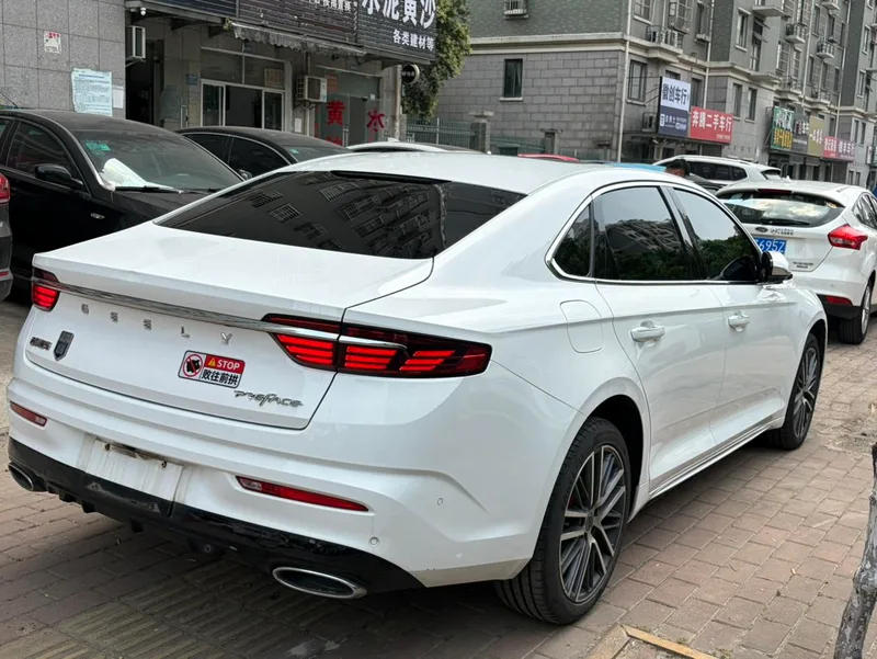 Geely Preface 2021 2.0T Acabado premium exterior foto 5 Geely Preface 2021 2.0T Acabado premium exterior foto 5